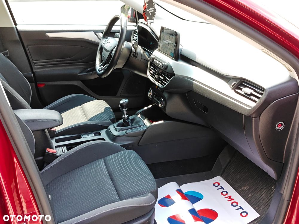 Ford Focus 1.0 EcoBoost Titanium ASS - 7