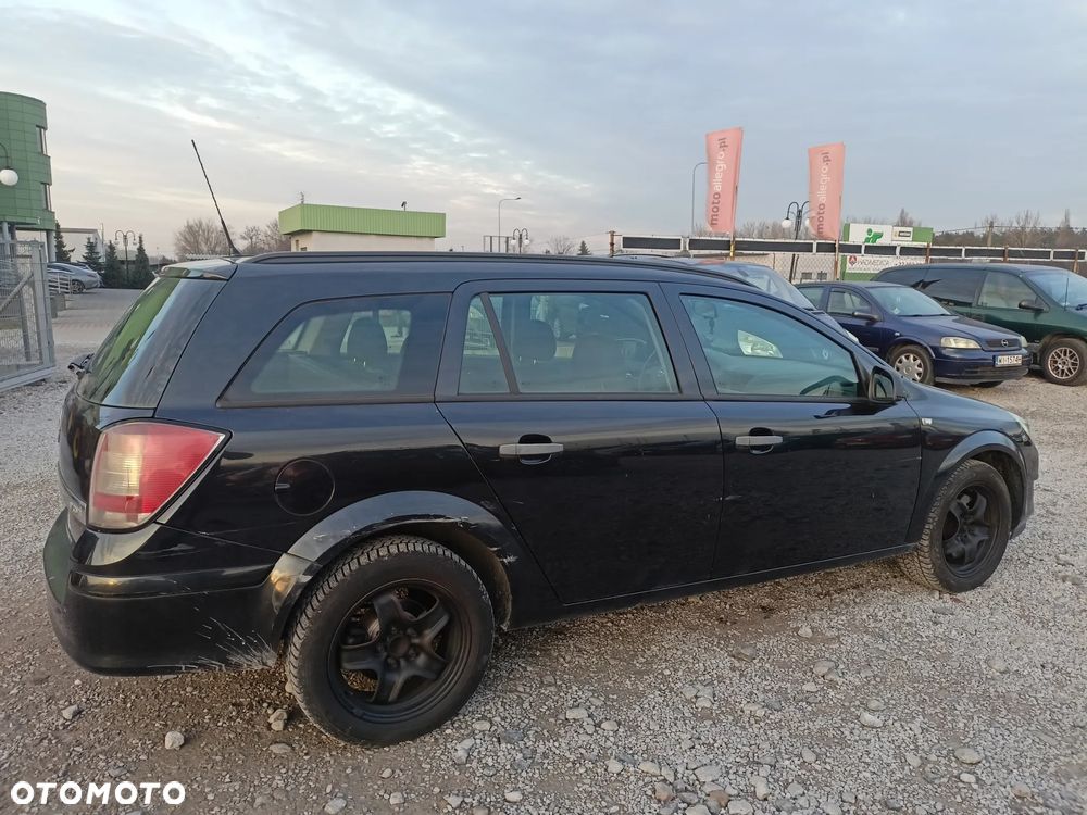 Opel Astra - 4