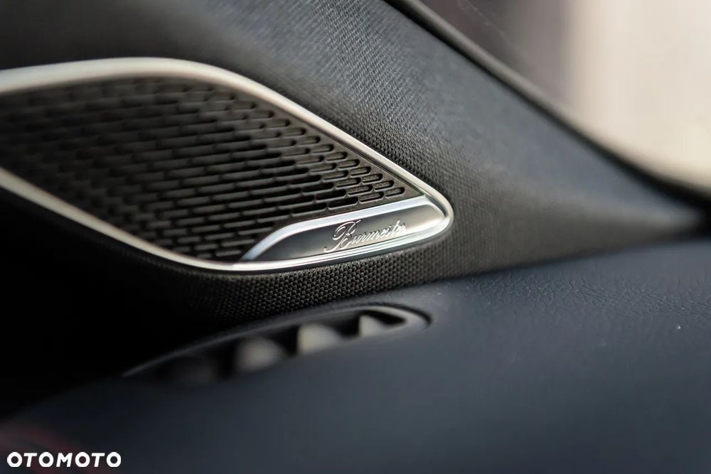 Mercedes-Benz CLA - 38