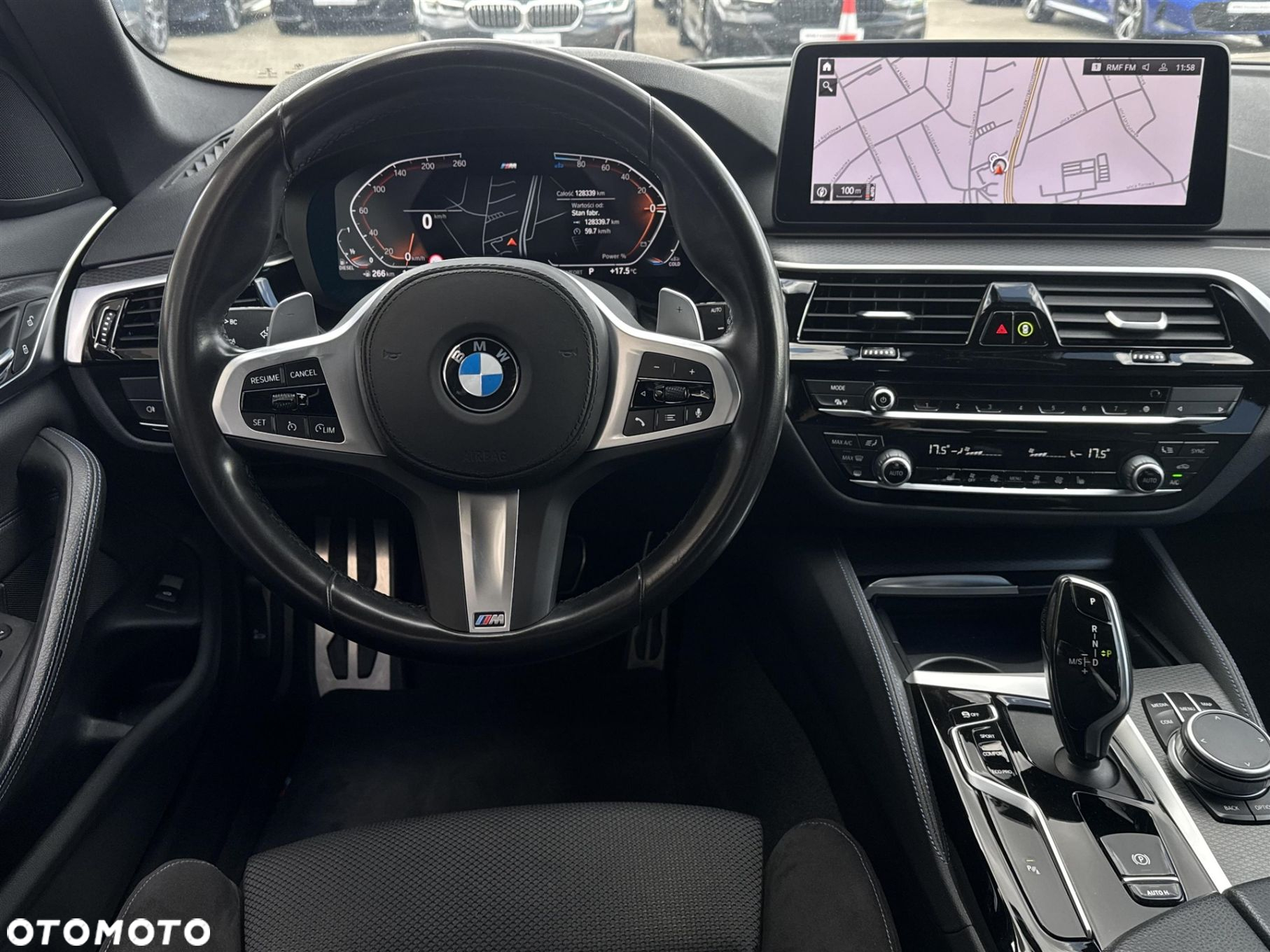 BMW Seria 5 520d xDrive - 7