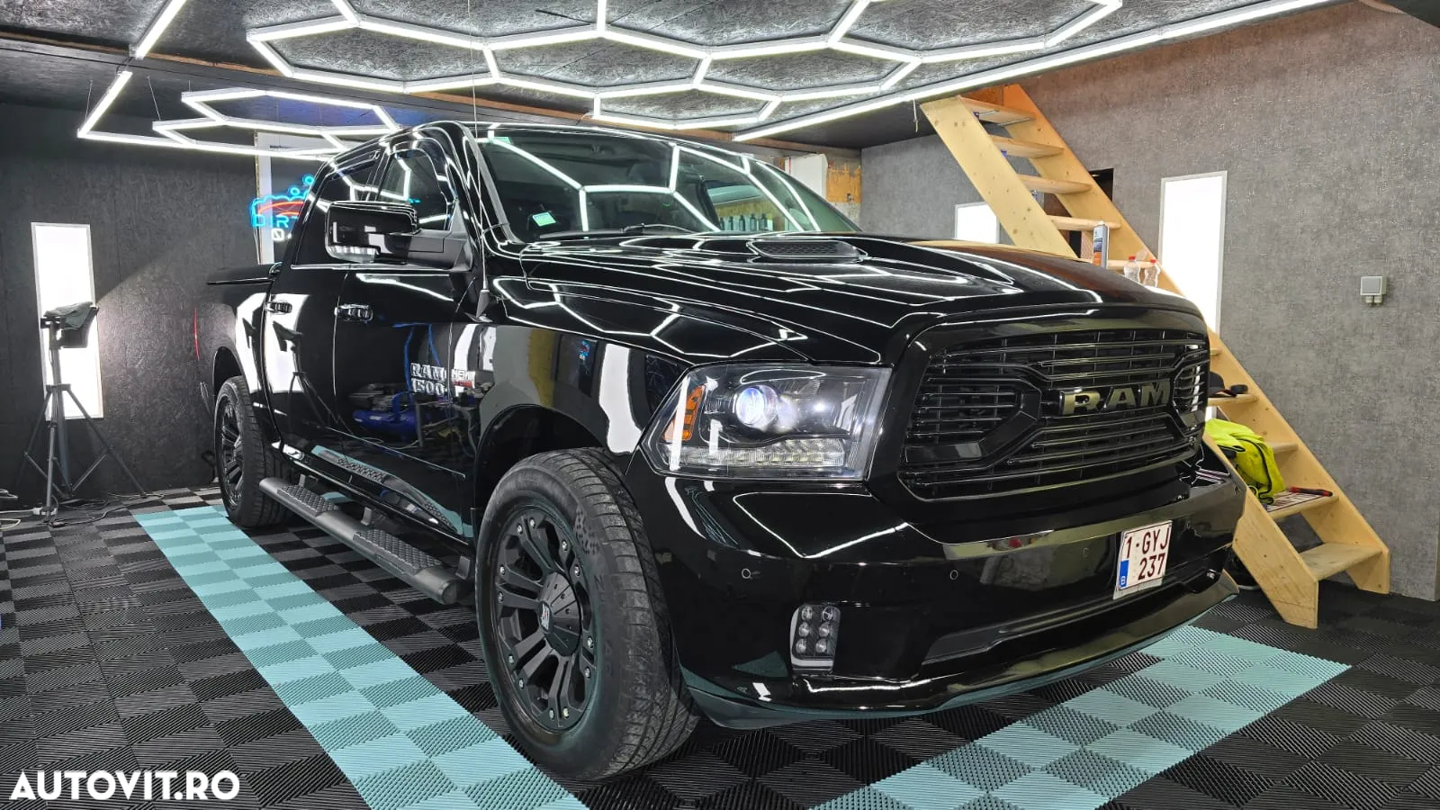 Dodge RAM - 3