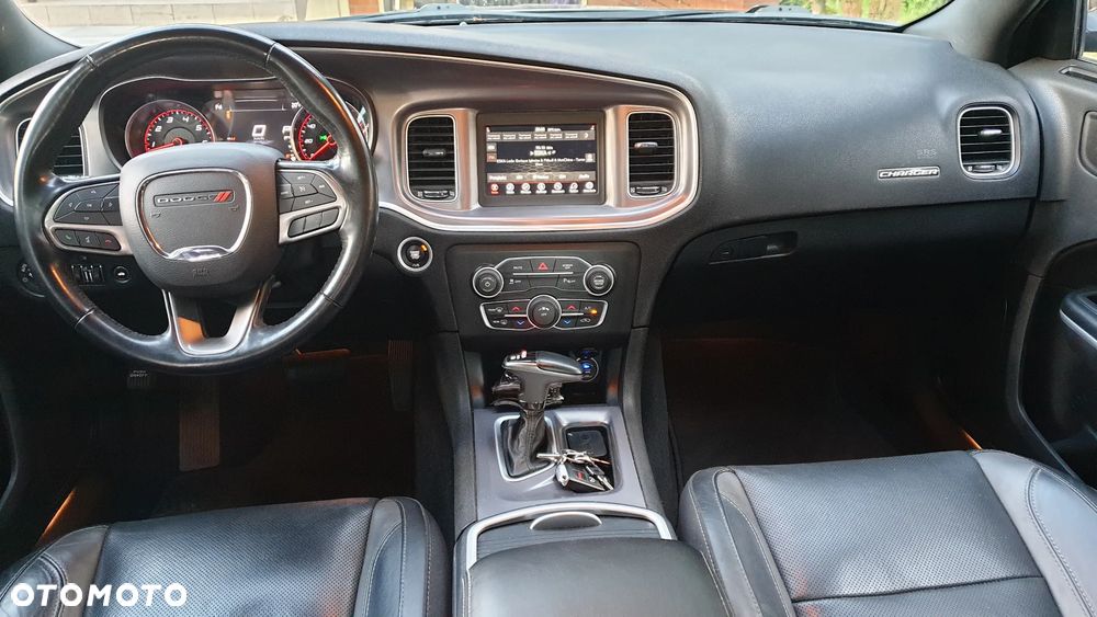 Dodge Charger - 9