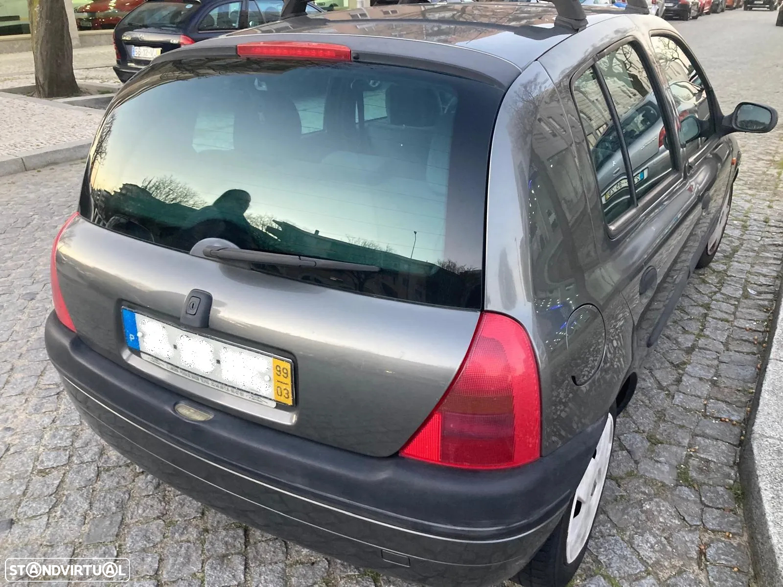 Renault Clio 1.4 RXE - 7