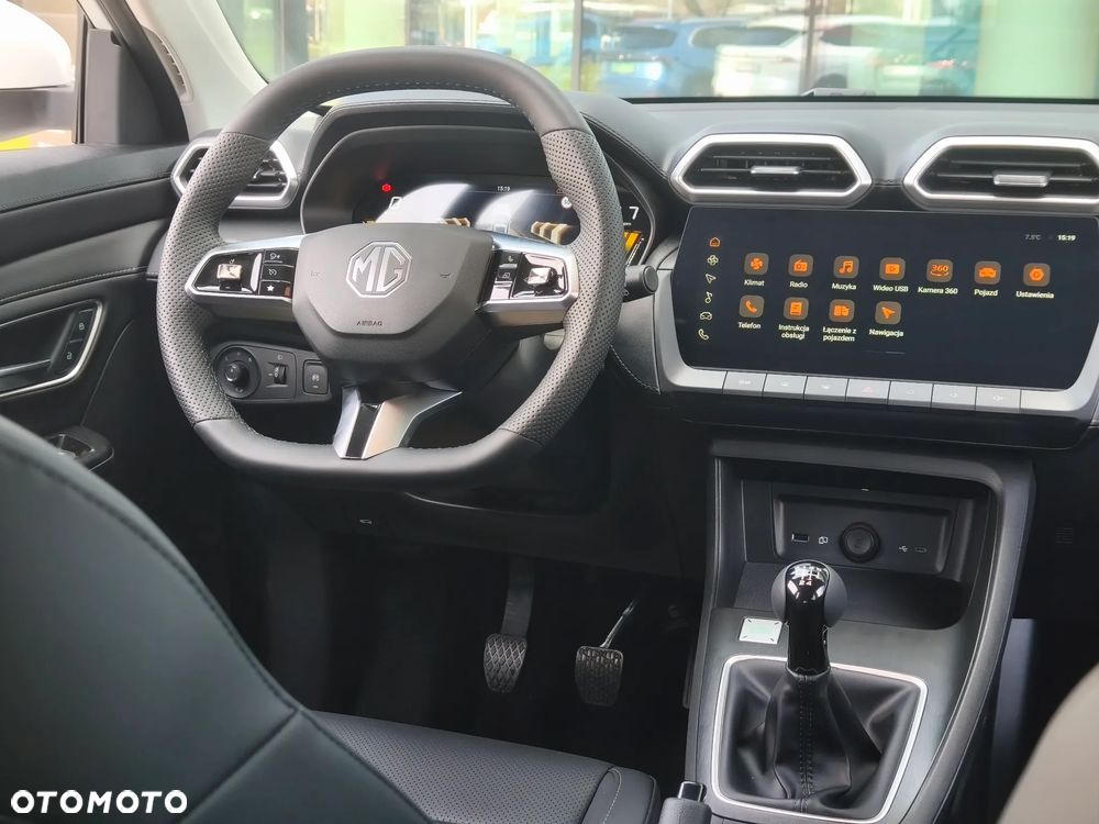 MG ZS 1.5 Excite - 12