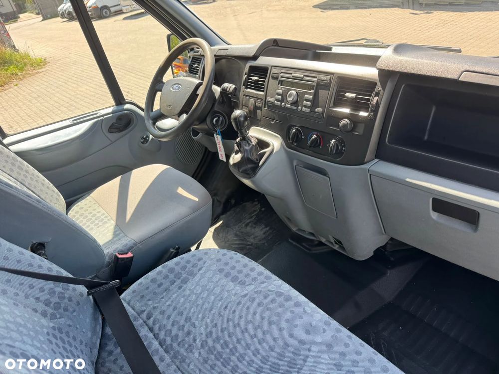 Ford Transit Brygadówka 2012 r. 7 Osobowy Klima Podgrzewana Szyba Kamera Cofania - 12