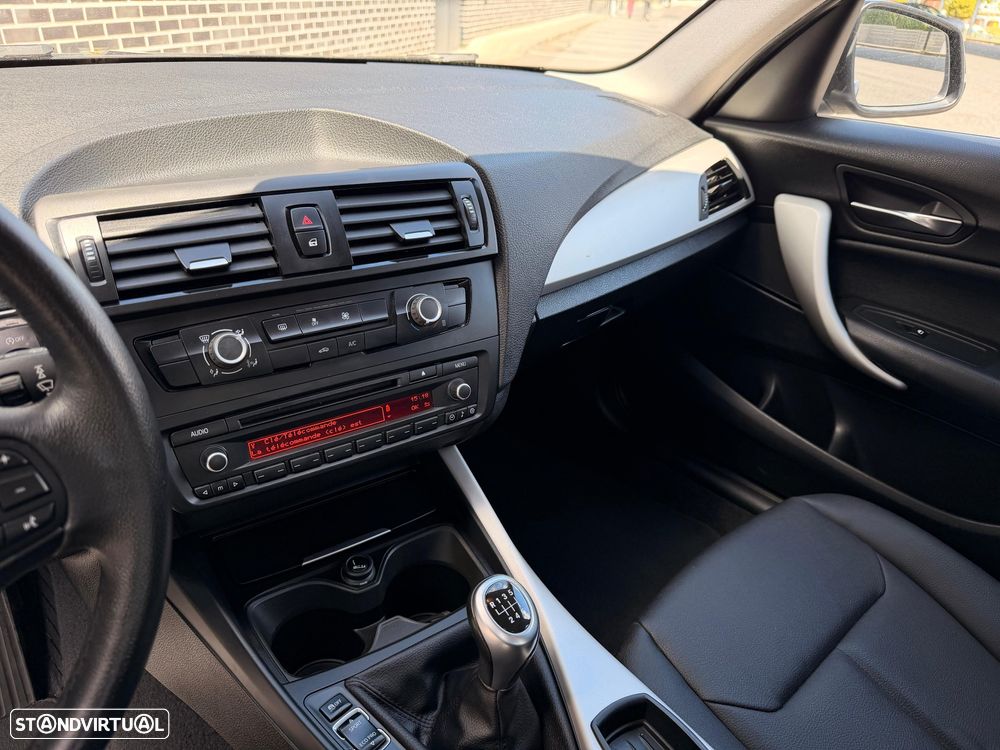 BMW 116 d EfficientDynamics Edition - 10