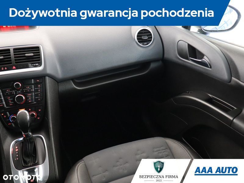 Opel Meriva - 10