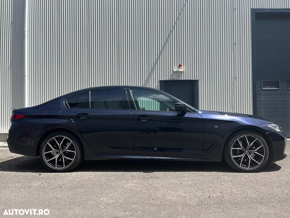 BMW Seria 5 530d xDrive AT - 8