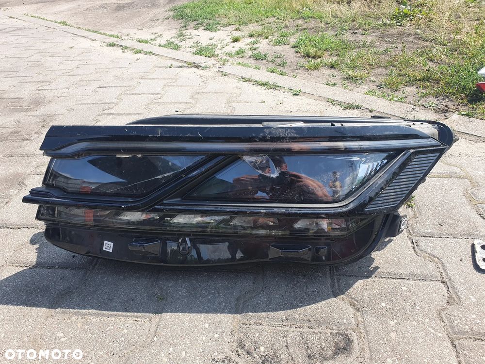 LAMPA PRZEDNIA LEWA VW TOUAREG III FULL LED USZKODZONY KLOSZ 761941081A - 3