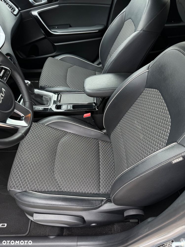 Kia Ceed 1.5 T-GDI Business Line - 7