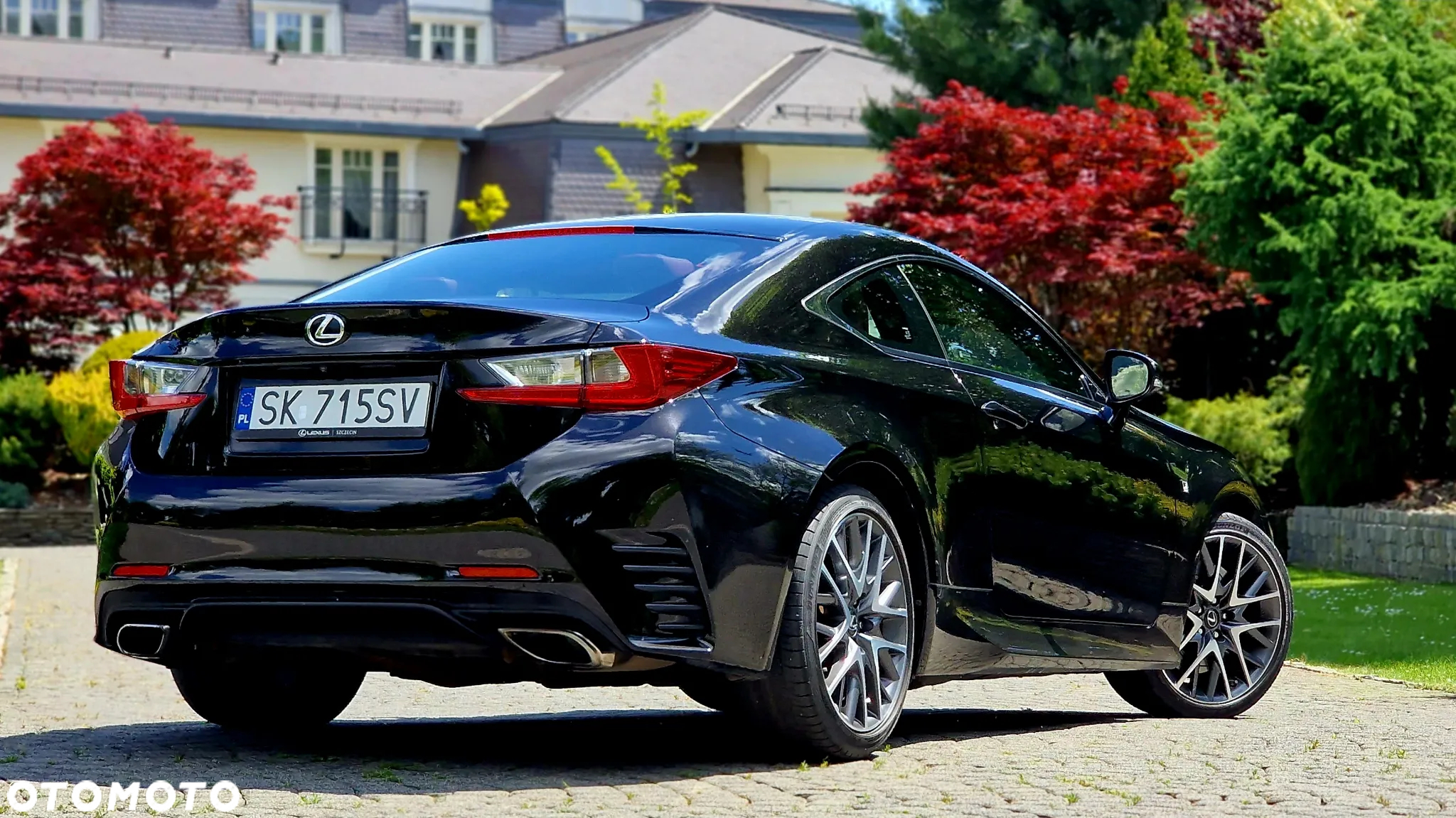 Lexus RC 200t / 300 F Sport - 5
