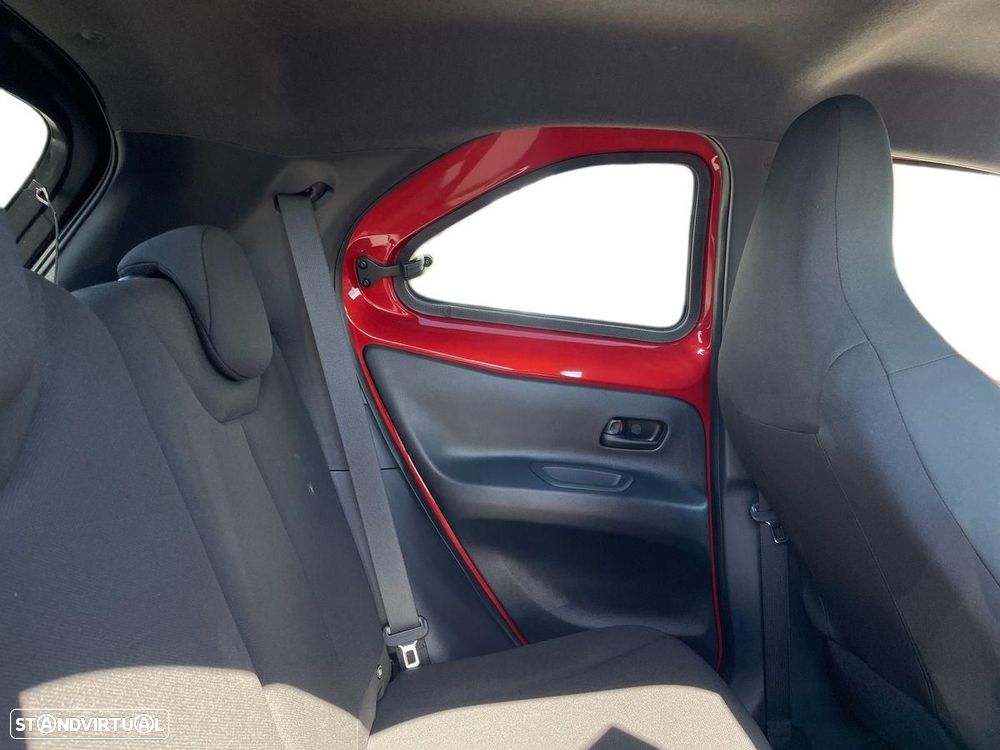 Toyota Aygo X 1.0 Pulse - 15