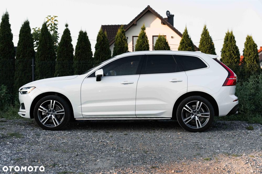 Volvo XC 60 T6 AWD Momentum - 9