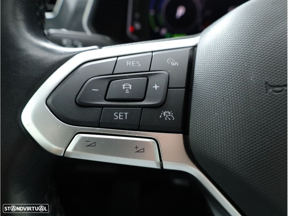 VW Tiguan 1.4 TSI eHybrid Life DSG - 26