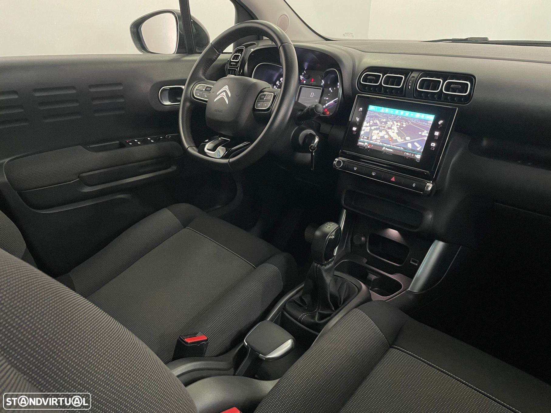 Citroën C3 Aircross 1.2 PureTech Shine - 23