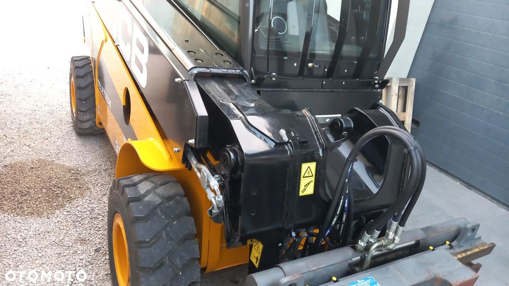 JCB Tlt35d 4x4 - 10