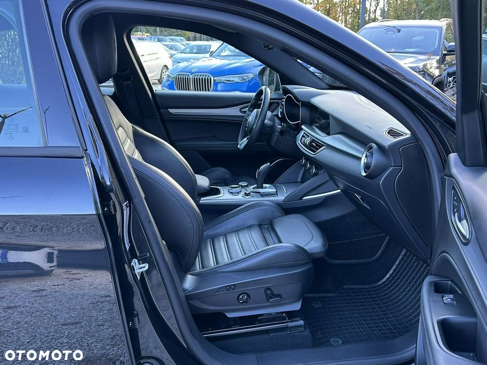 Alfa Romeo Stelvio 2.0 Turbo Veloce Q4 - 20