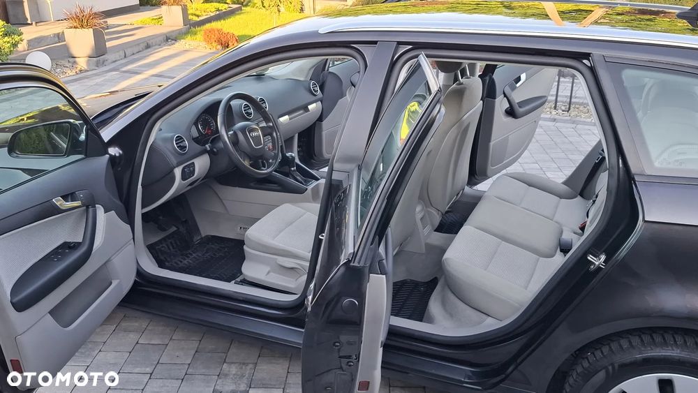 Audi A3 Sportback 1.6 Ambition - 9