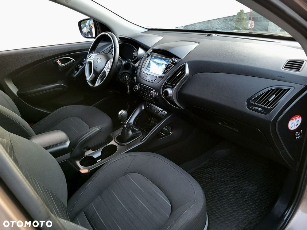 Hyundai ix35 - 13