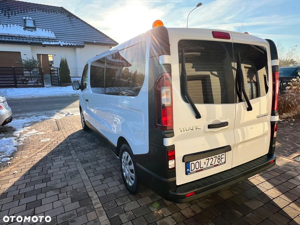 Renault Trafic Combi Expression - 9