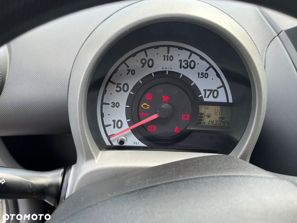 Toyota Aygo 1.0 VVT-i Luna A/C MM - 12