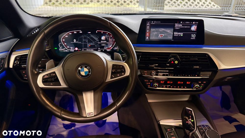 BMW Seria 5 520d xDrive MHEV M Sport sport - 12