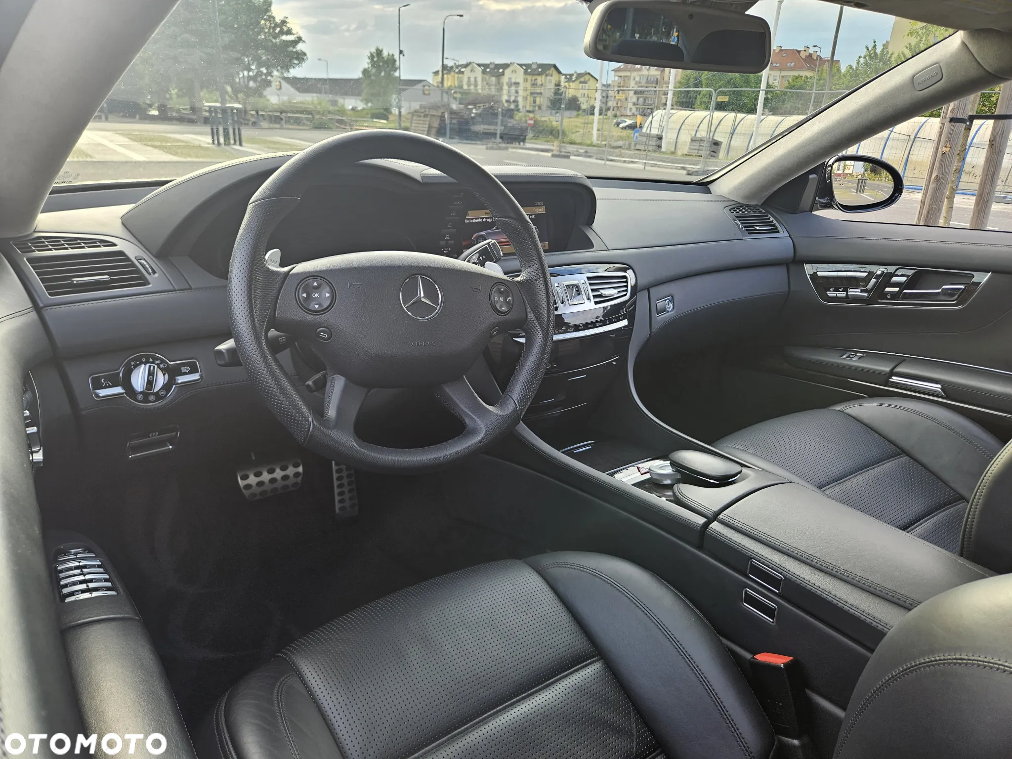 Mercedes-Benz CL 63 AMG 7G-TRONIC - 21