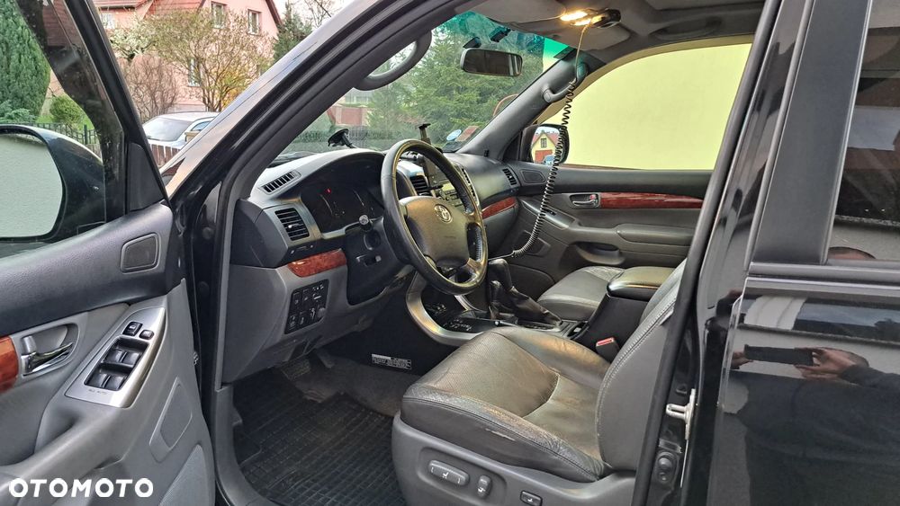 Toyota Land Cruiser 3.0 D Sol - 11