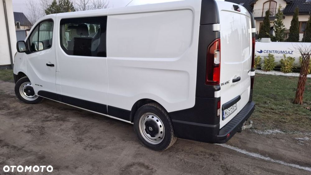 Renault Trafic - 25