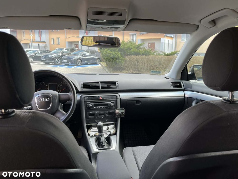 Audi A4 Avant 2.0 TDI - 13