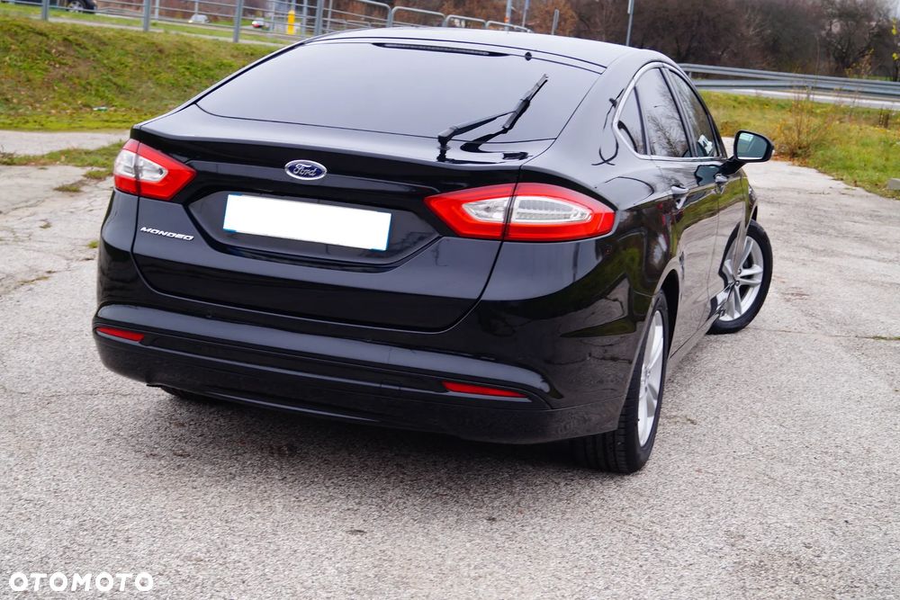 Ford Mondeo 2.0 TDCi Titanium PowerShift - 10