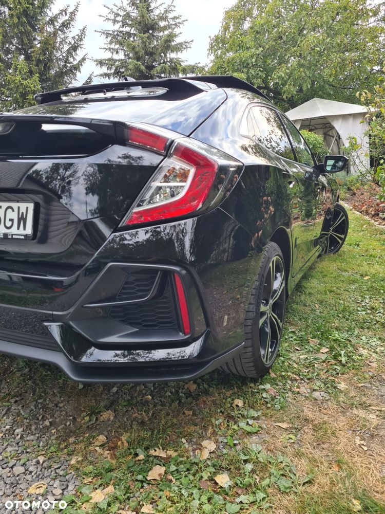 Honda Civic 1.0 i-VTEC Turbo Executive Premium - 11