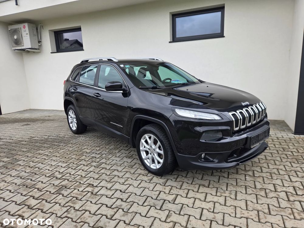 Jeep Cherokee - 5