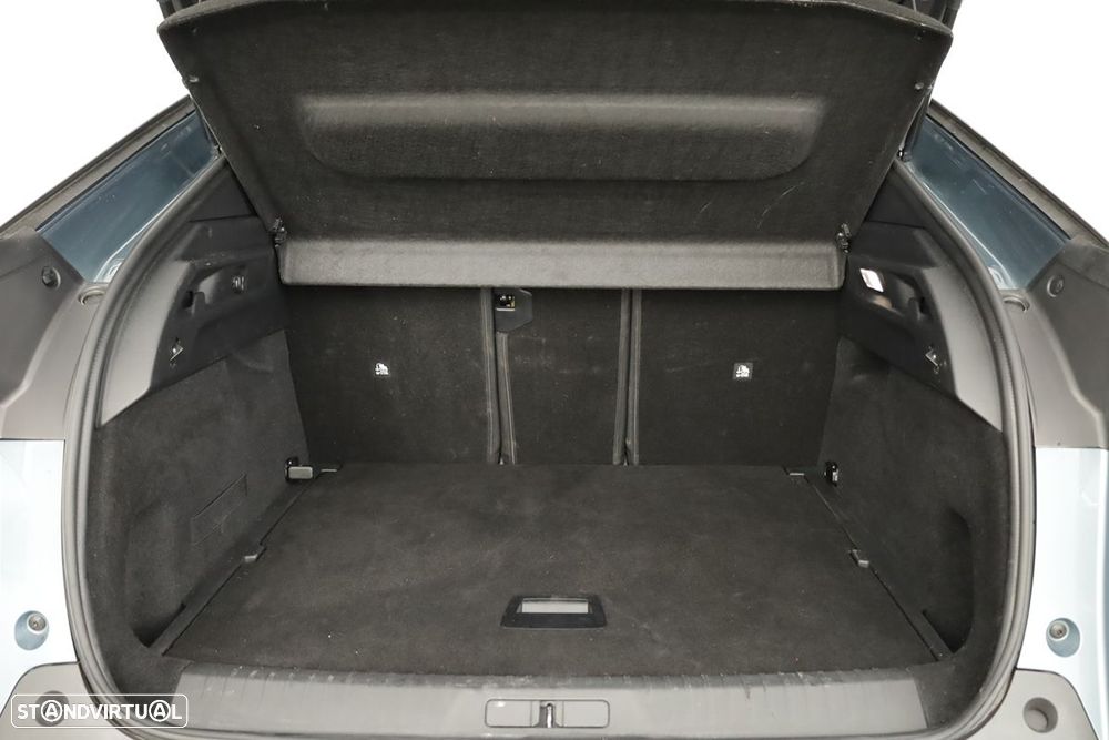 Peugeot 3008 1.2 Hybrid Allure e-DCS6 - 21