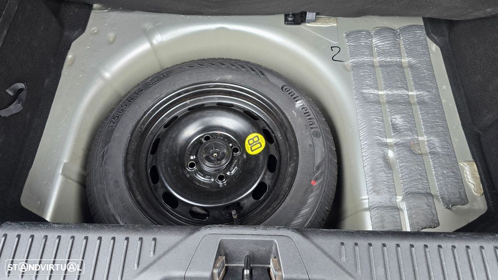 Ford Fiesta 1.0 EcoBoost ST-Line - 48