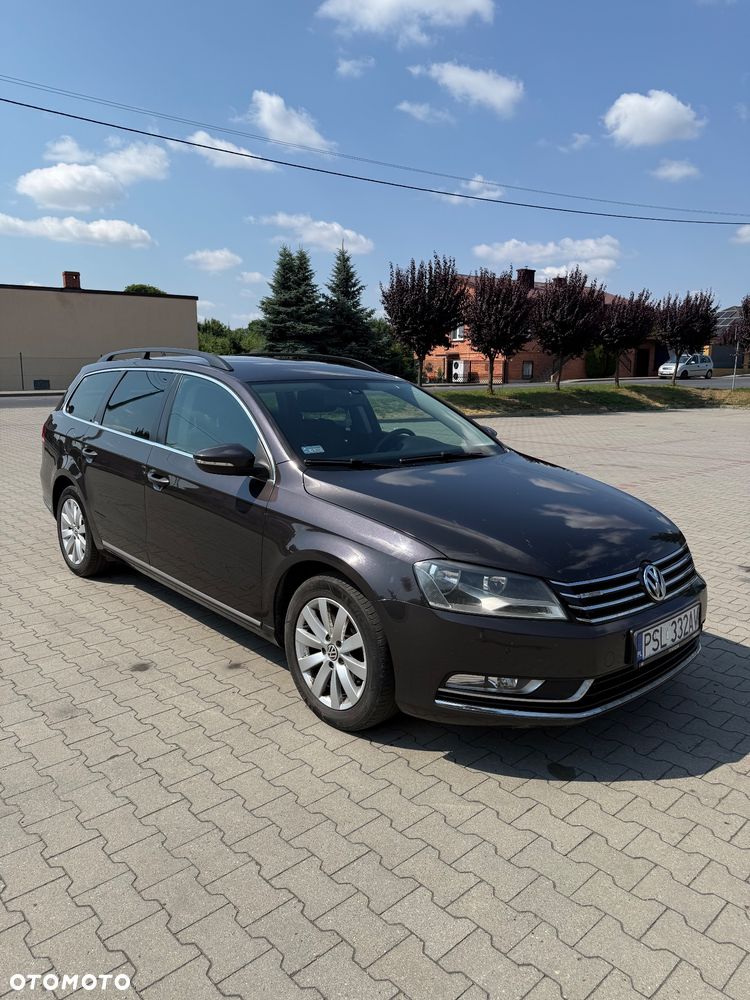 Volkswagen Passat - 8
