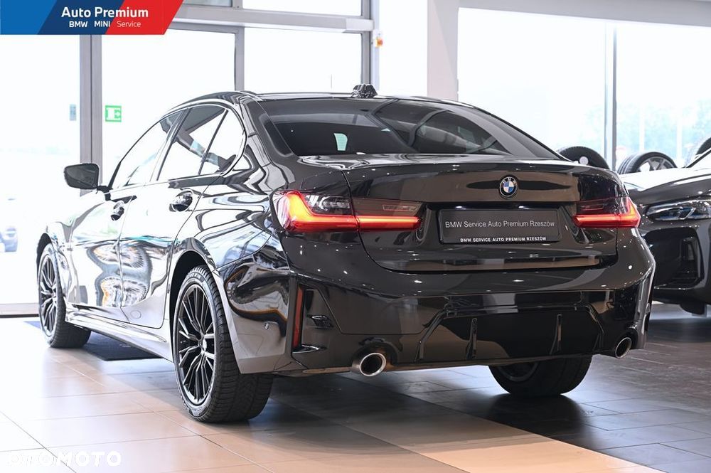 BMW Seria 3 318i - 20