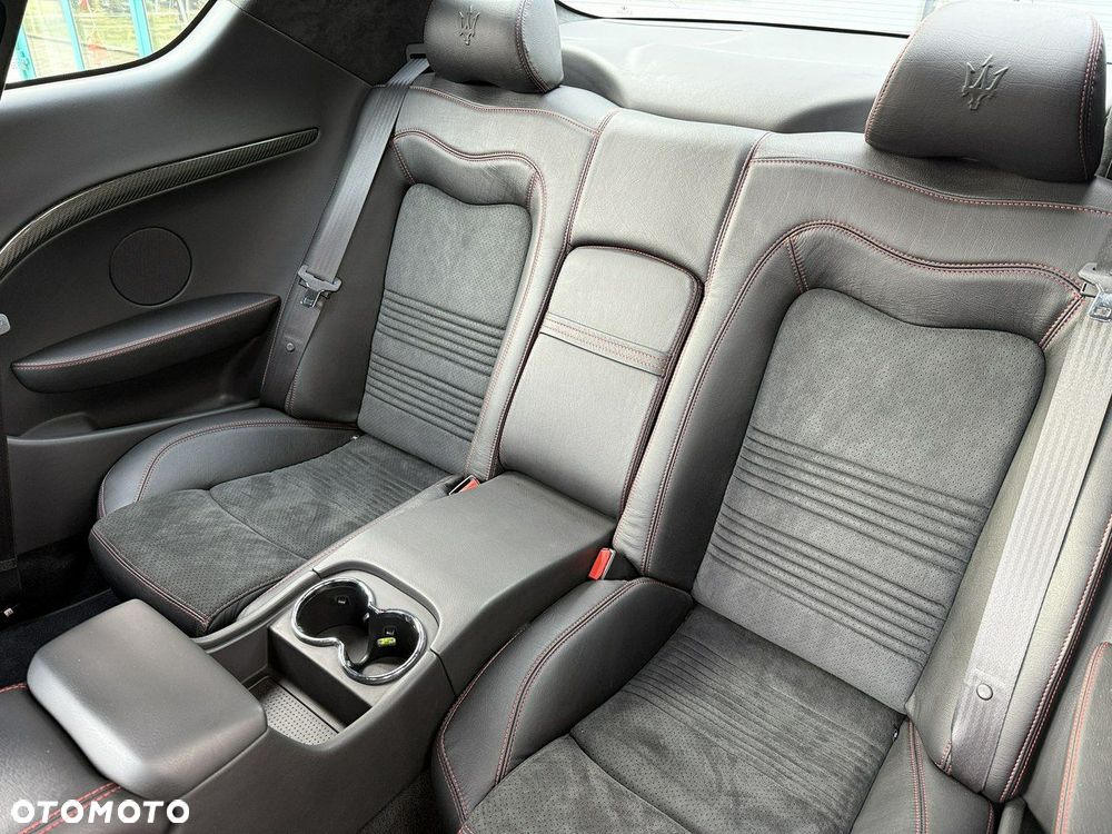 Maserati GranTurismo - 23