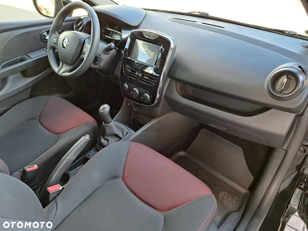 Renault Clio - 18