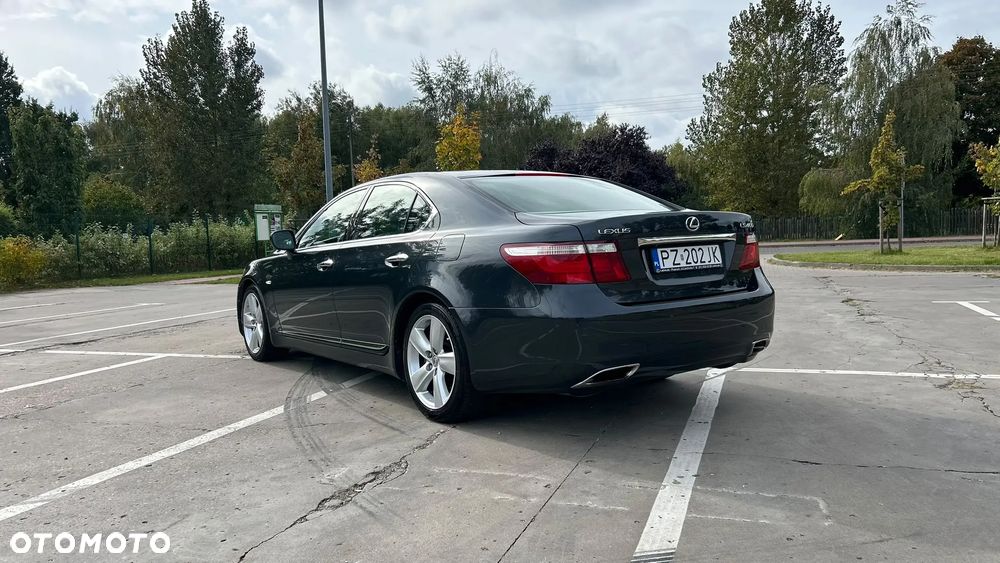 Lexus Ls 2007 photo 4
