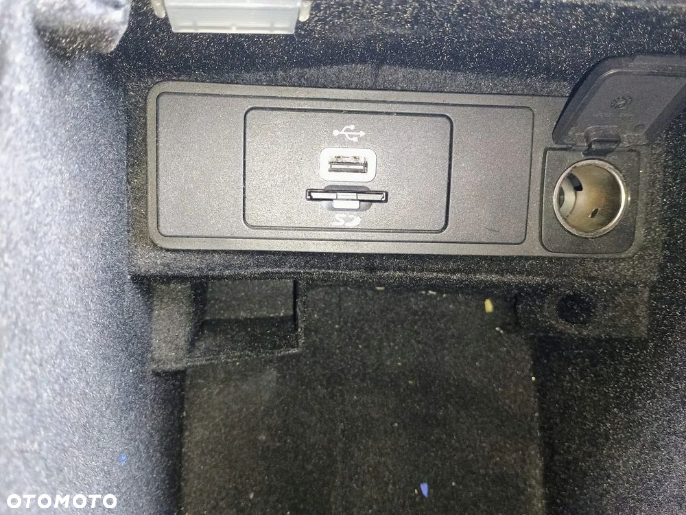 Ford Mondeo 2.0 TDCi Titanium - 18