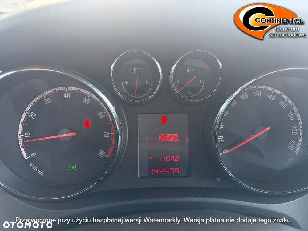 Opel Meriva - 12
