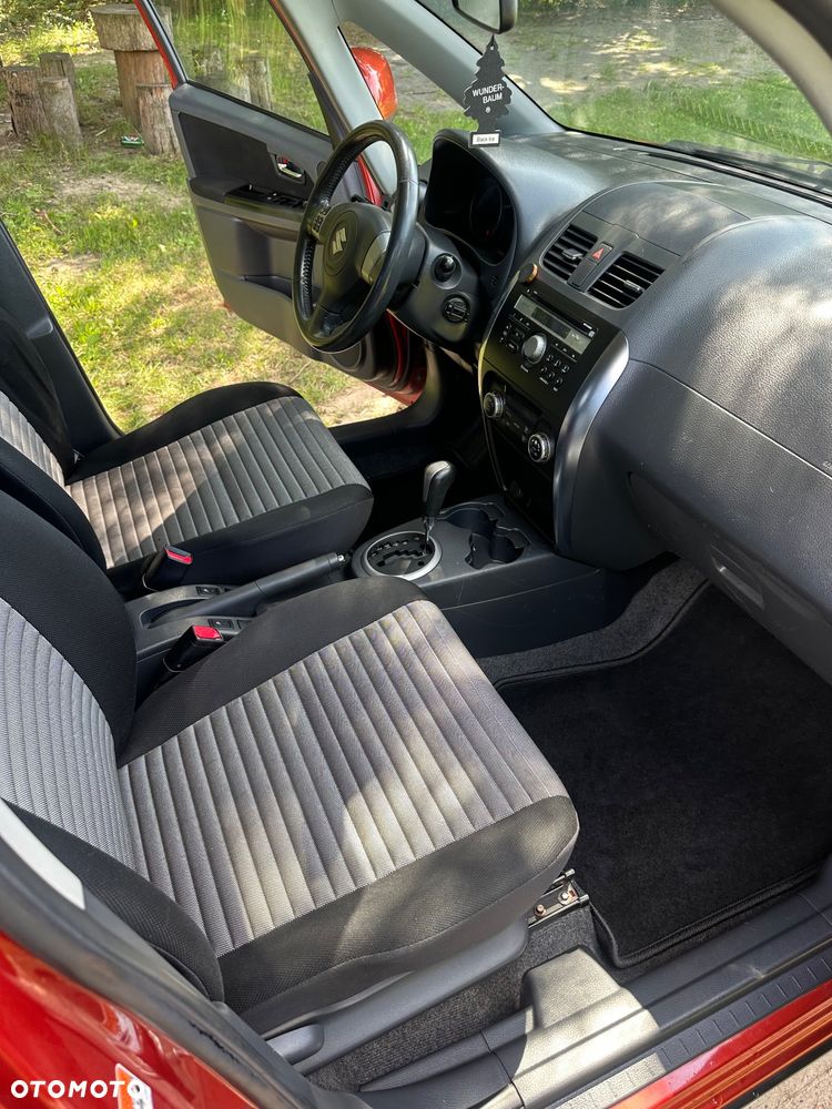 Suzuki SX4 - 34