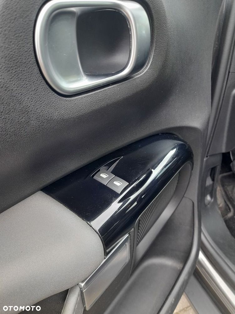 Citroën C4 Cactus 1.2 PureTech GPF Shine S&S - 11