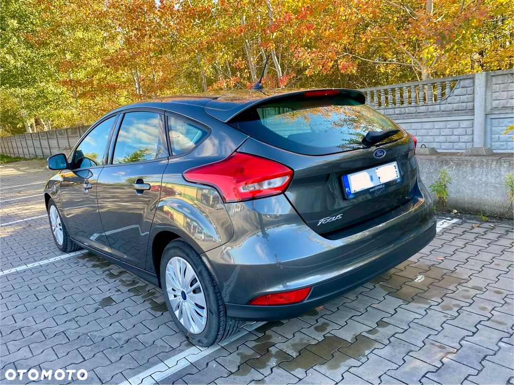 Ford Focus 1.6 Gold X - 12