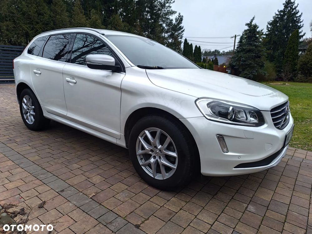 Volvo XC 60 D4 AWD Geartronic Momentum - 13