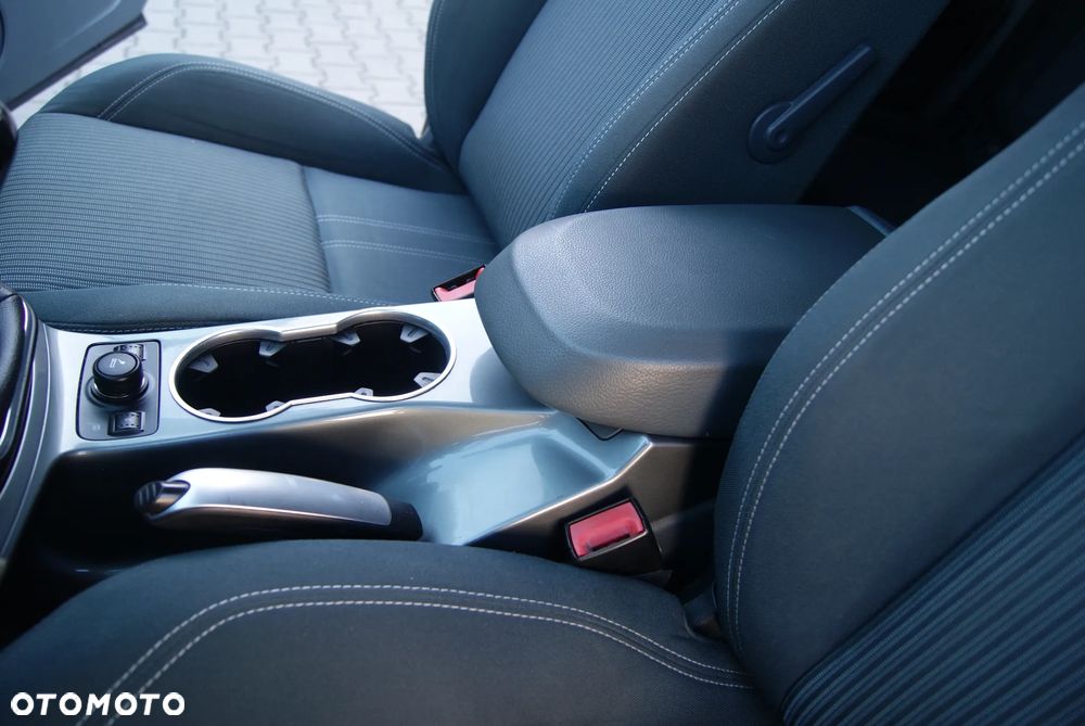 Ford C-MAX 1.6 TDCi Start-Stop-System Titanium - 31