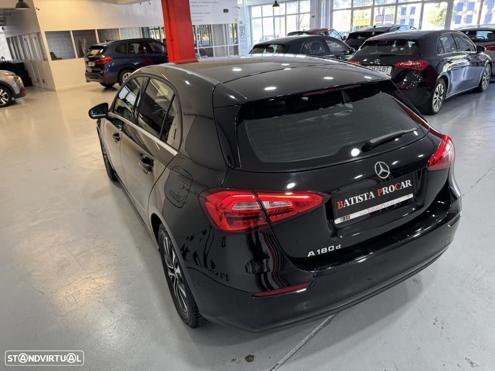 Mercedes-Benz A 180 d 7G-DCT Progressive - 9