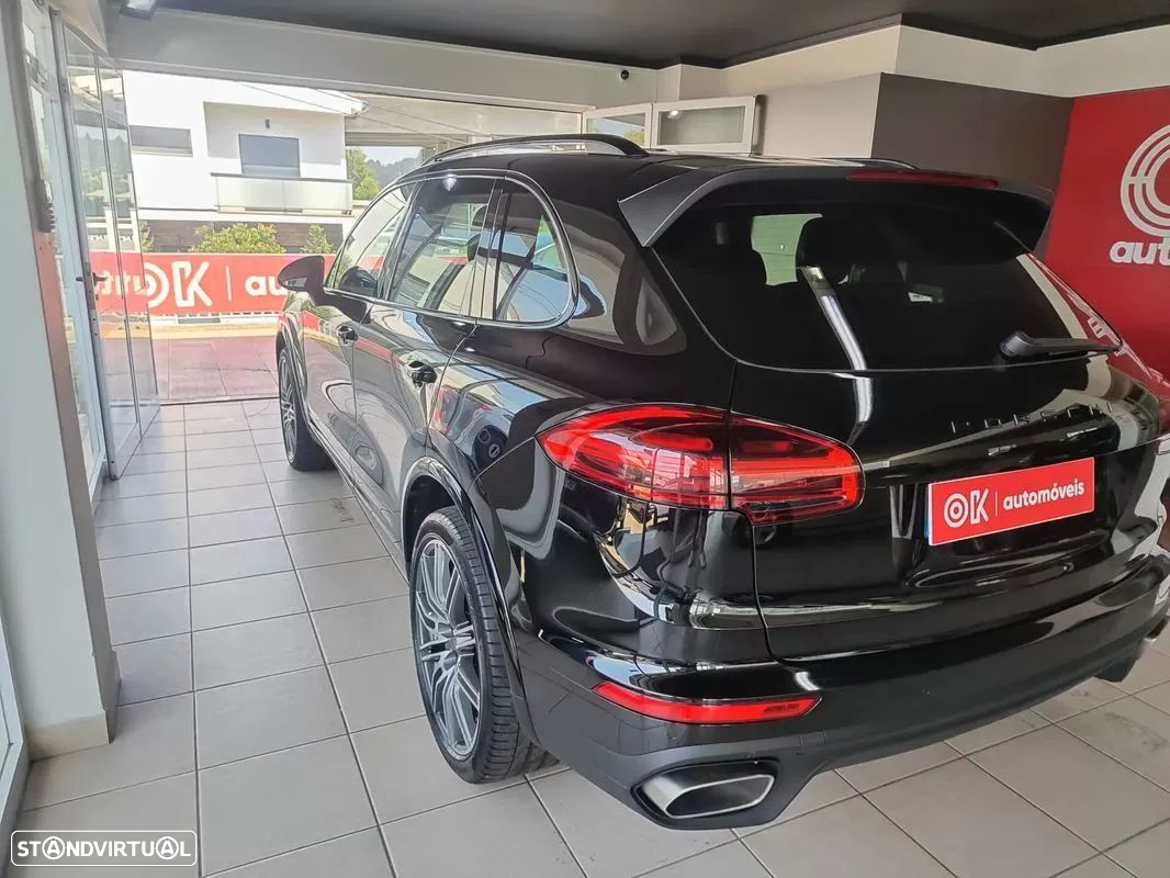 Porsche Cayenne Diesel Platinum Edition - 8