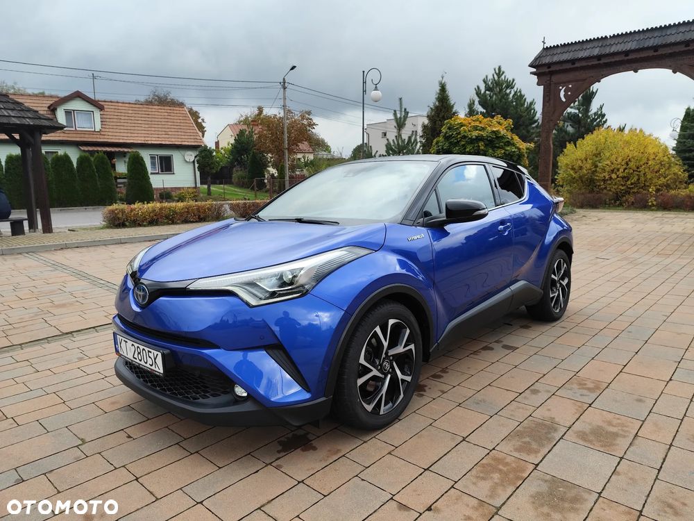 Toyota C-HR Hybrid Style Selection - 2